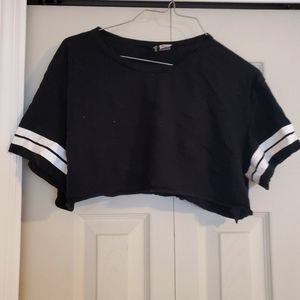 H&M, large, black and white cropped top